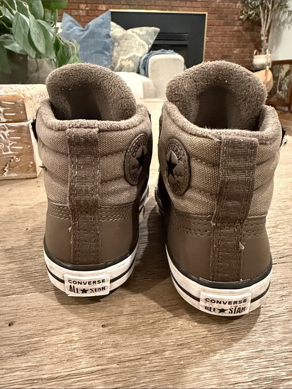 Kids Converse Brown Leather High-Top Velcro Sneakers- Fleece Lined